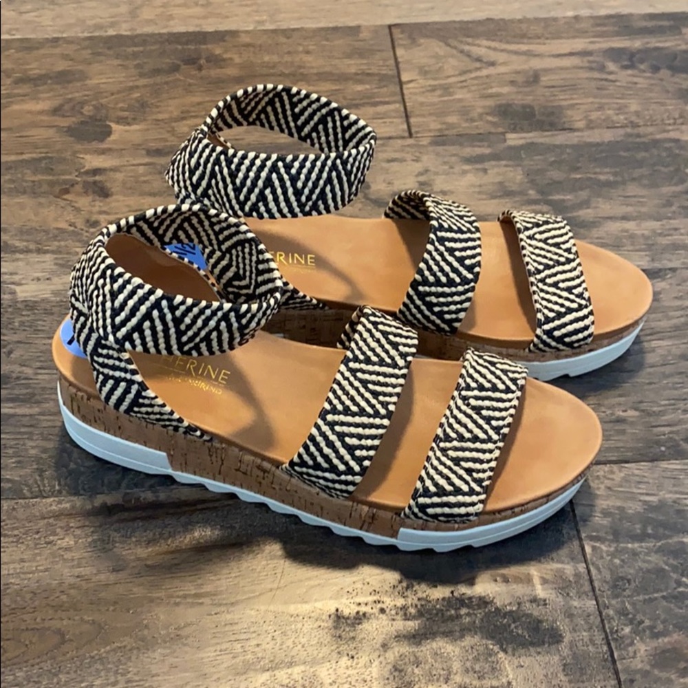 Catherine Malandrino sandal wedge aztec pattern